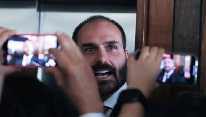 © Lula Marques/ Agência Brasil PF determina retorno imediato de Eduardo Bolsonaro a cargo de escrivão